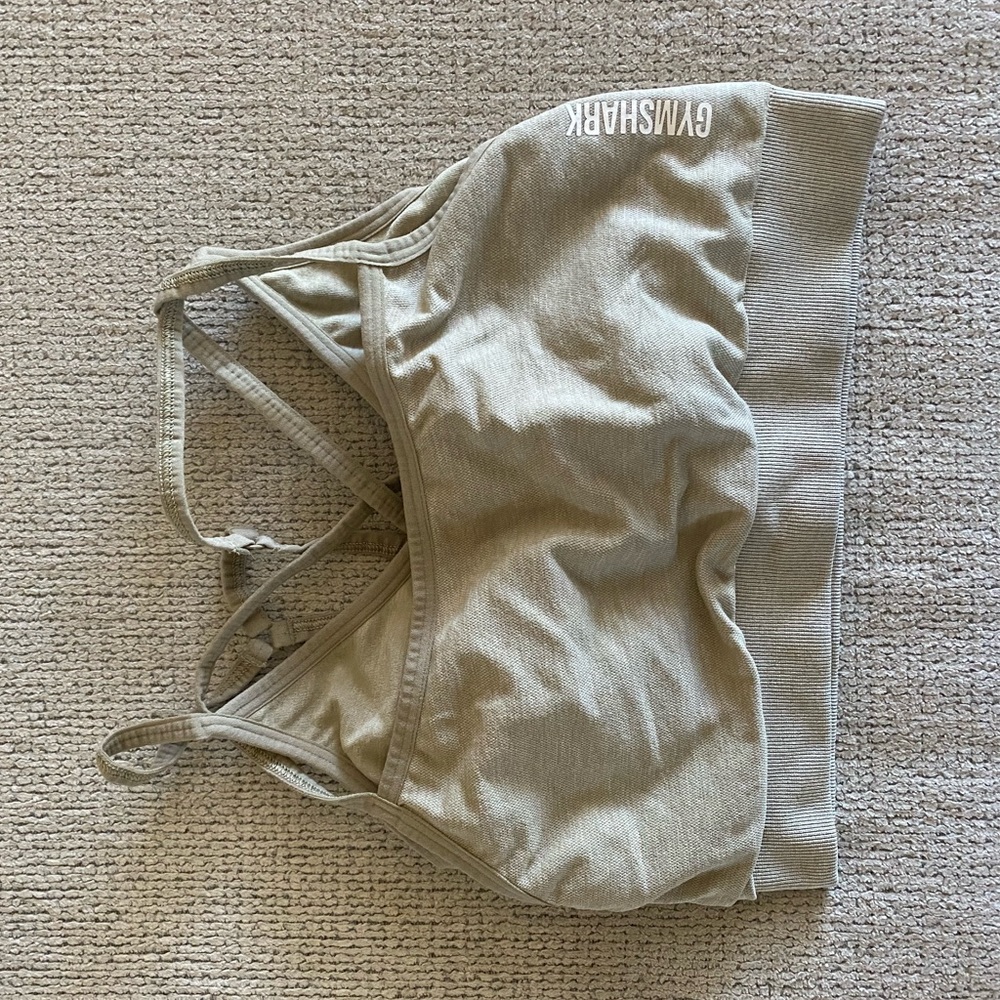 Gymshark light green sports bra